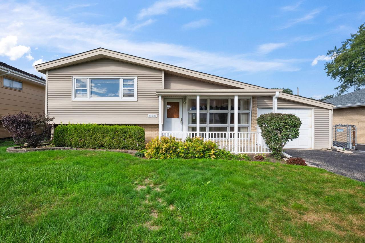1080 Perda Ln., Des Plaines, IL 60016