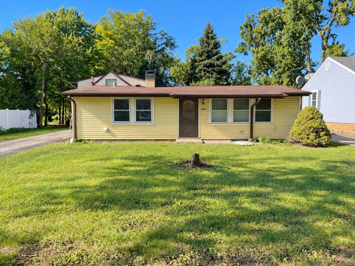 2086 Nimitz Dr., Des Plaines, IL 60018