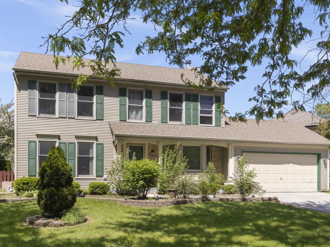 972 Westgate Dr., Aurora, IL 60506