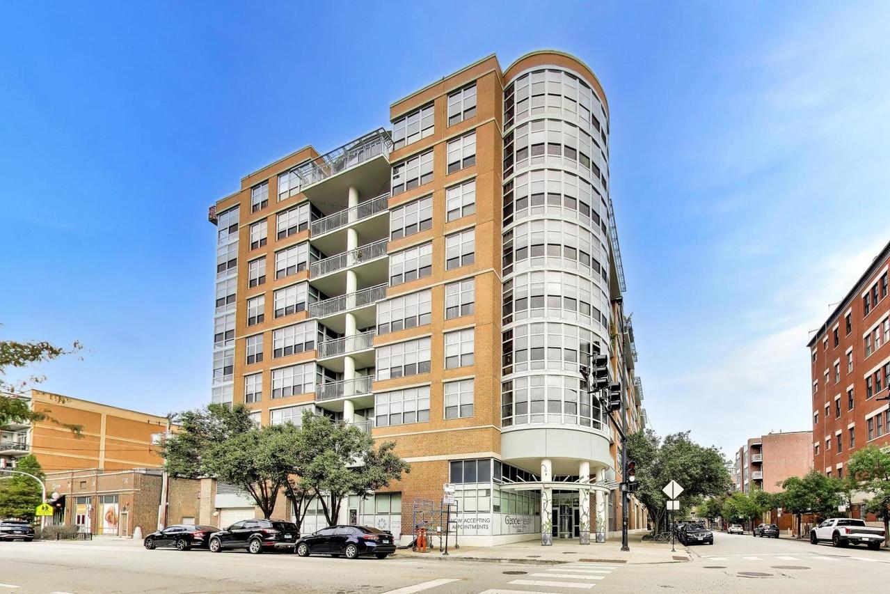 1200 W Monroe St. #603, Chicago, IL 60607