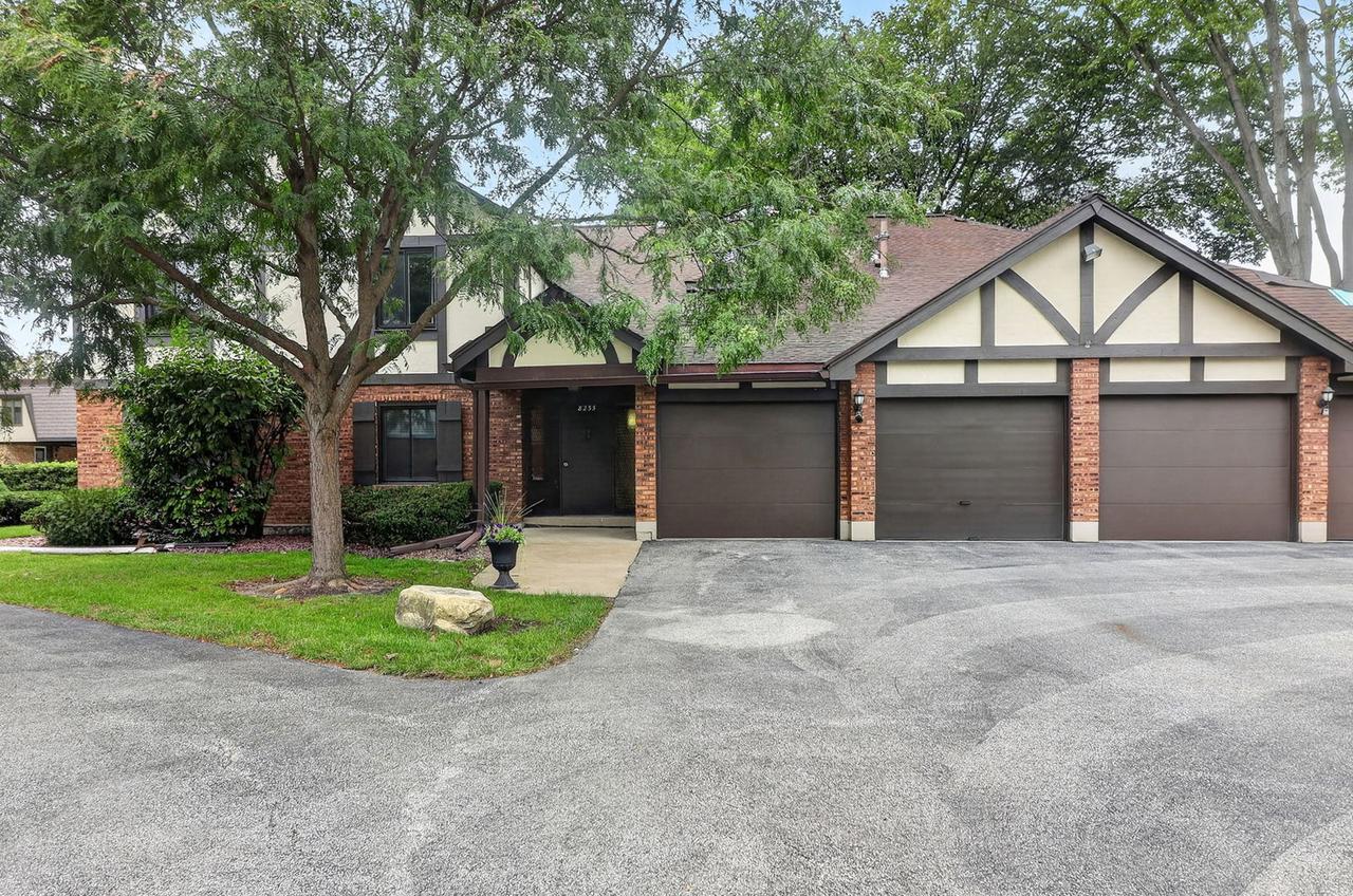 8255 Juniper Ct. #36D, Palos Hills, IL 60465