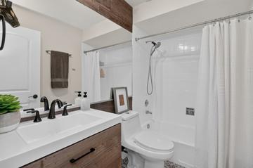 8255 Juniper Ct. #36D, Palos Hills, IL 60465