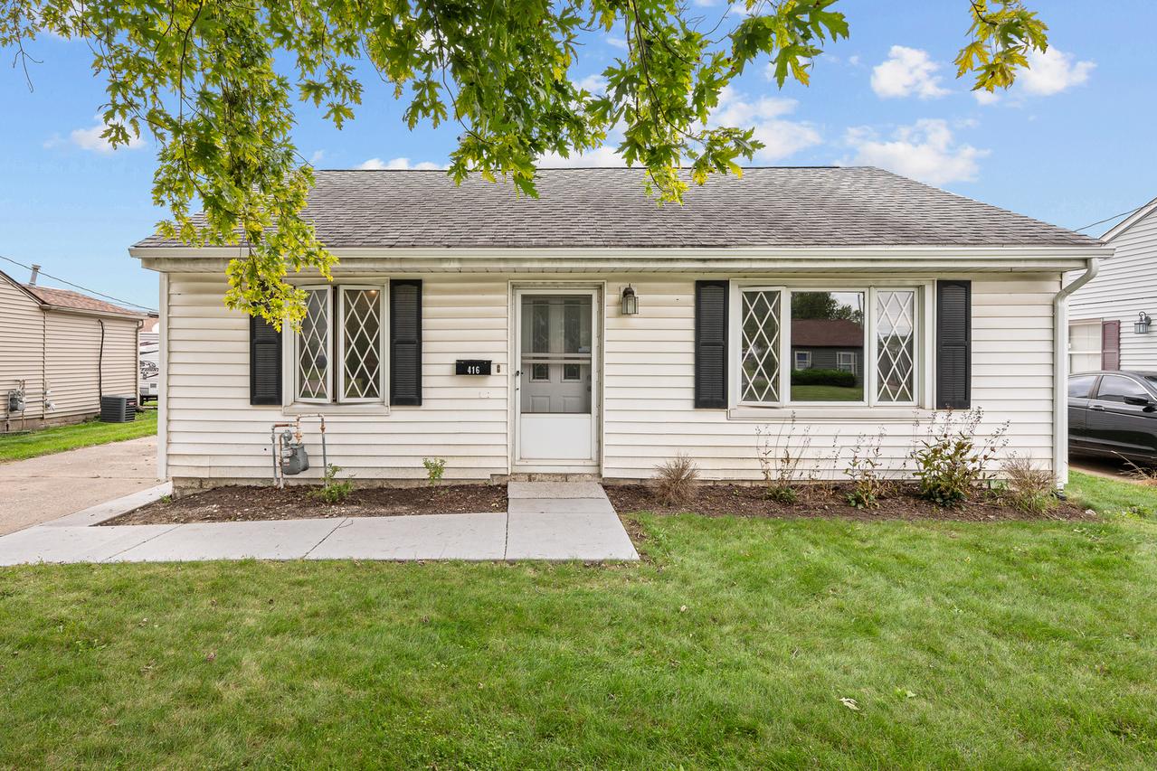 416 4th St., Milan, IL 61264