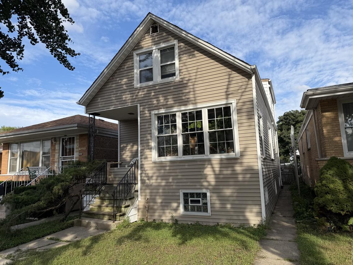 5225 S Mozart St., Chicago, IL 60632