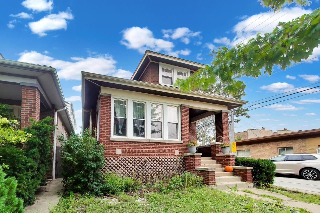 4815 N Tripp Ave., Chicago, IL 60630