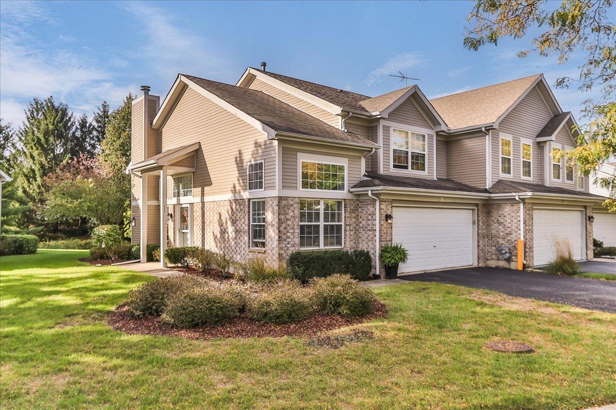 1521 Brittania Way, Roselle, IL 60172