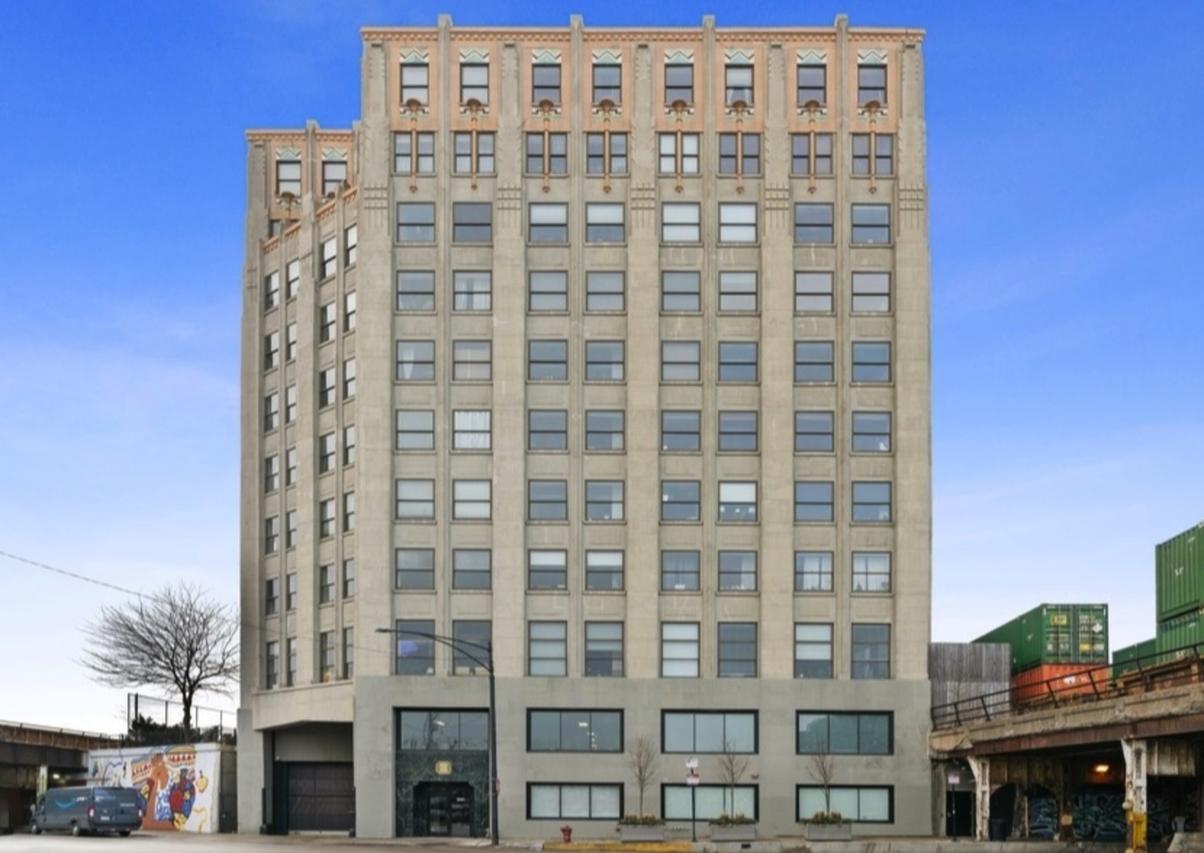 1550 S Blue Island St. #901, Chicago, IL 60608