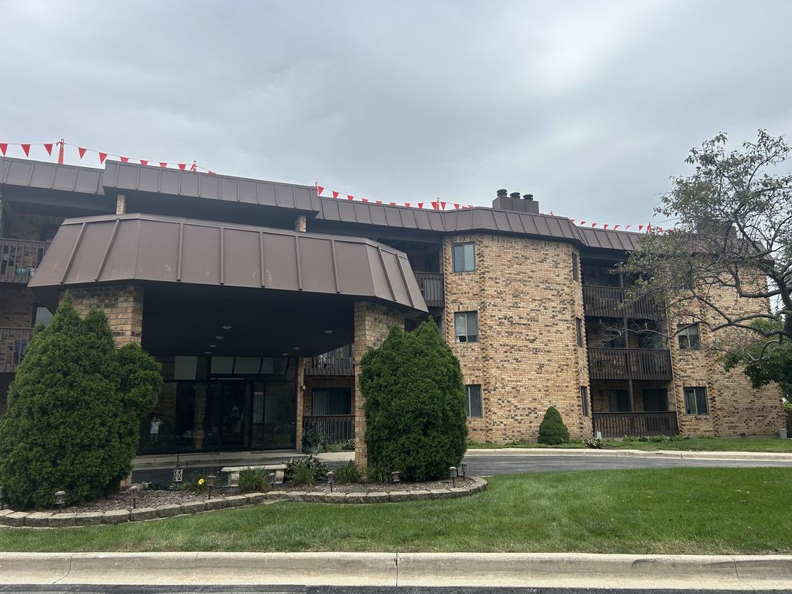 [Address Hidden by Seller], Lisle, IL 60532