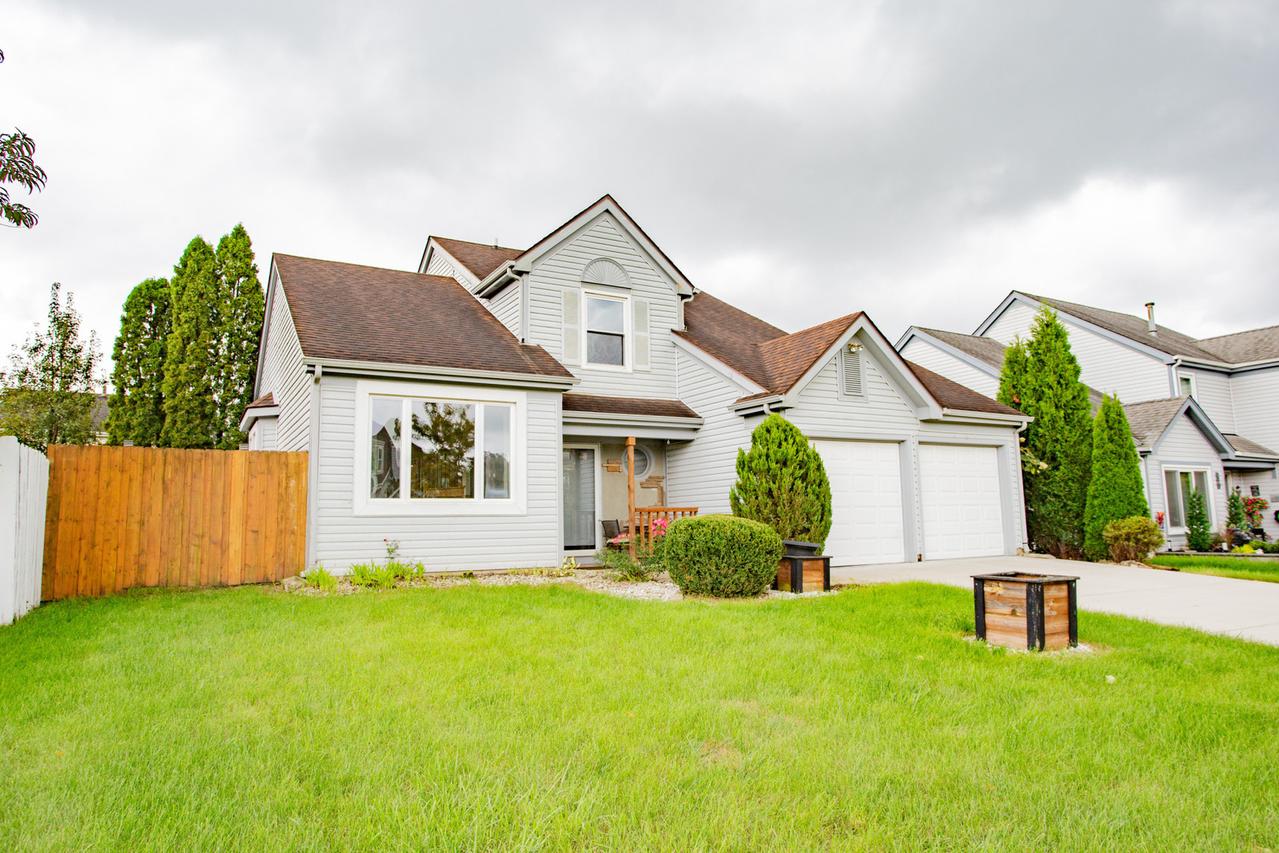 33 Fillmore Ln., Streamwood, IL 60107