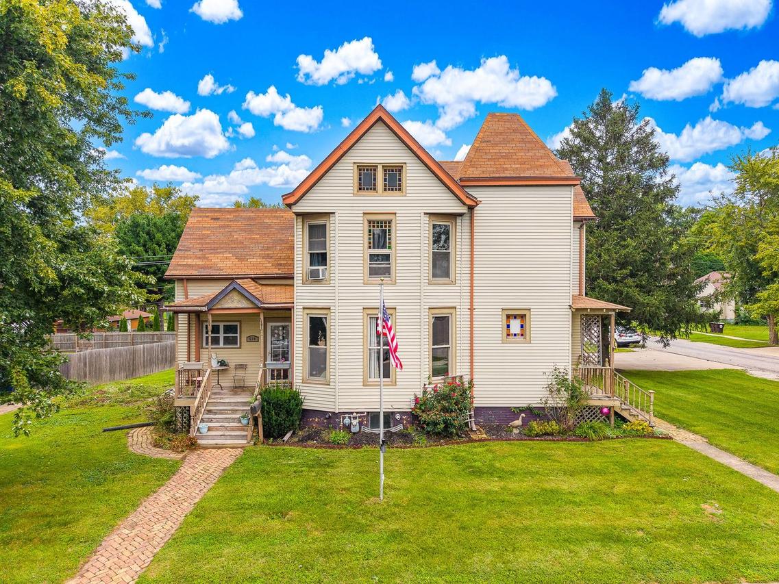 510 E Center St., Leroy, IL 61752