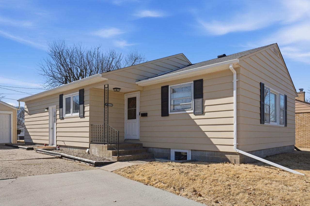 2550 26th St., Rock Island, IL 61201