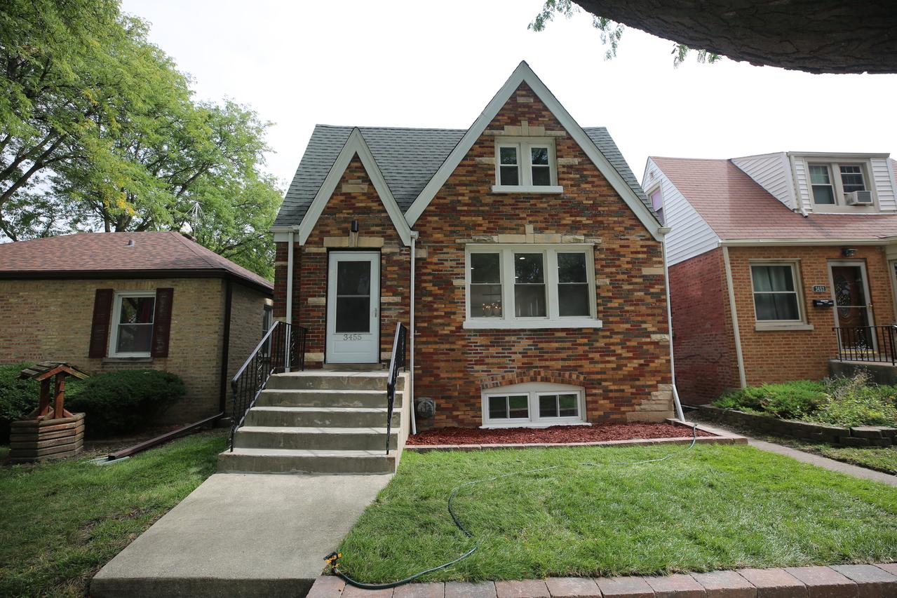 3455 N Orange Ave., Chicago, IL 60634
