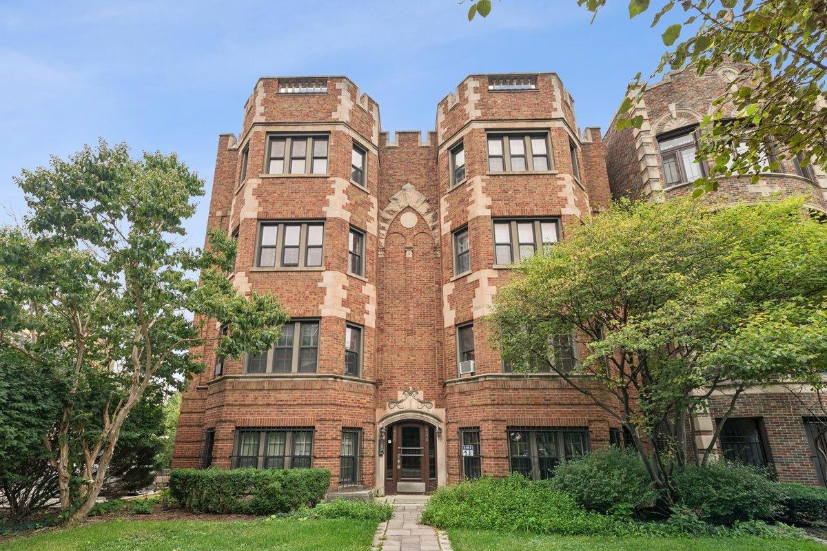 504 S Austin Blvd. #1, Oak Park, IL 60304