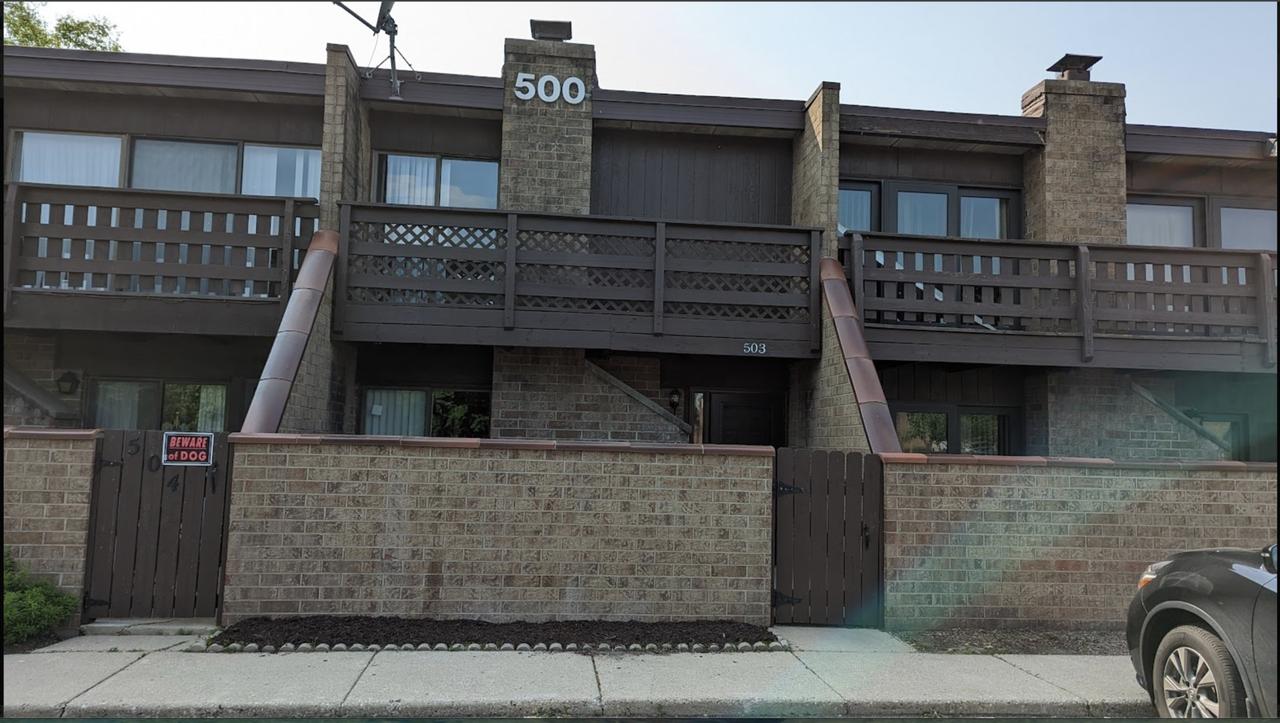 503 Kenneth Cir., Elgin, IL 60120