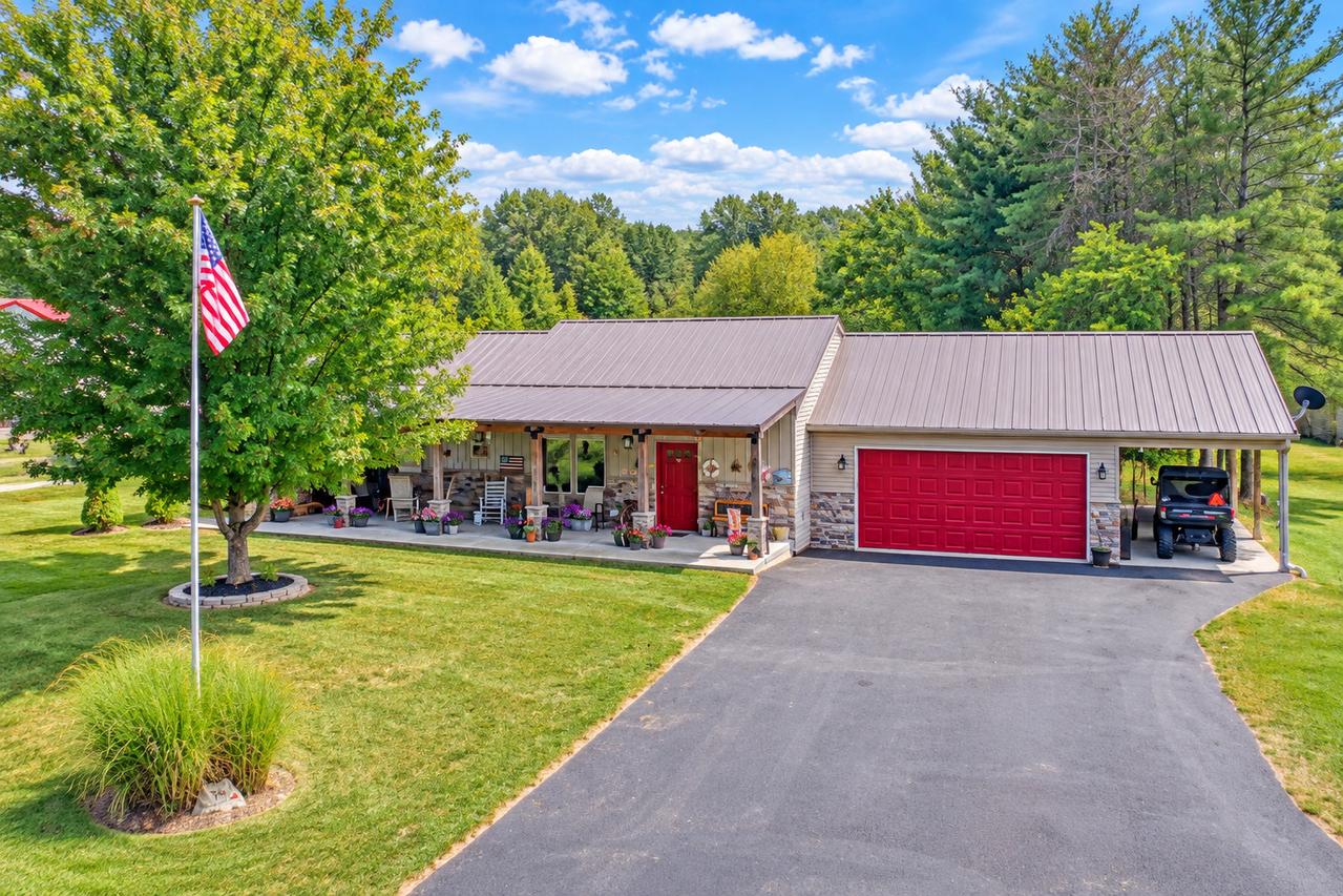 34 Getaway Ln., Murphysboro, IL 62966