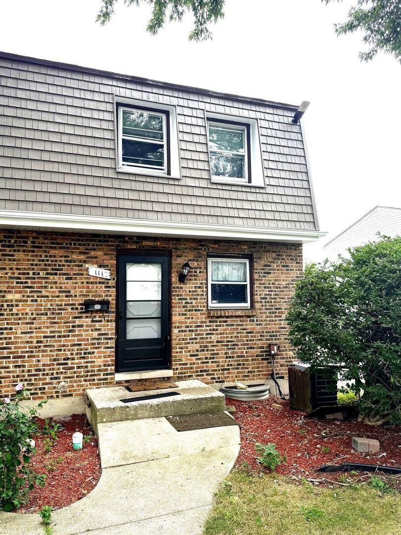 111 S Hale Ave., Bartlett, IL 60103