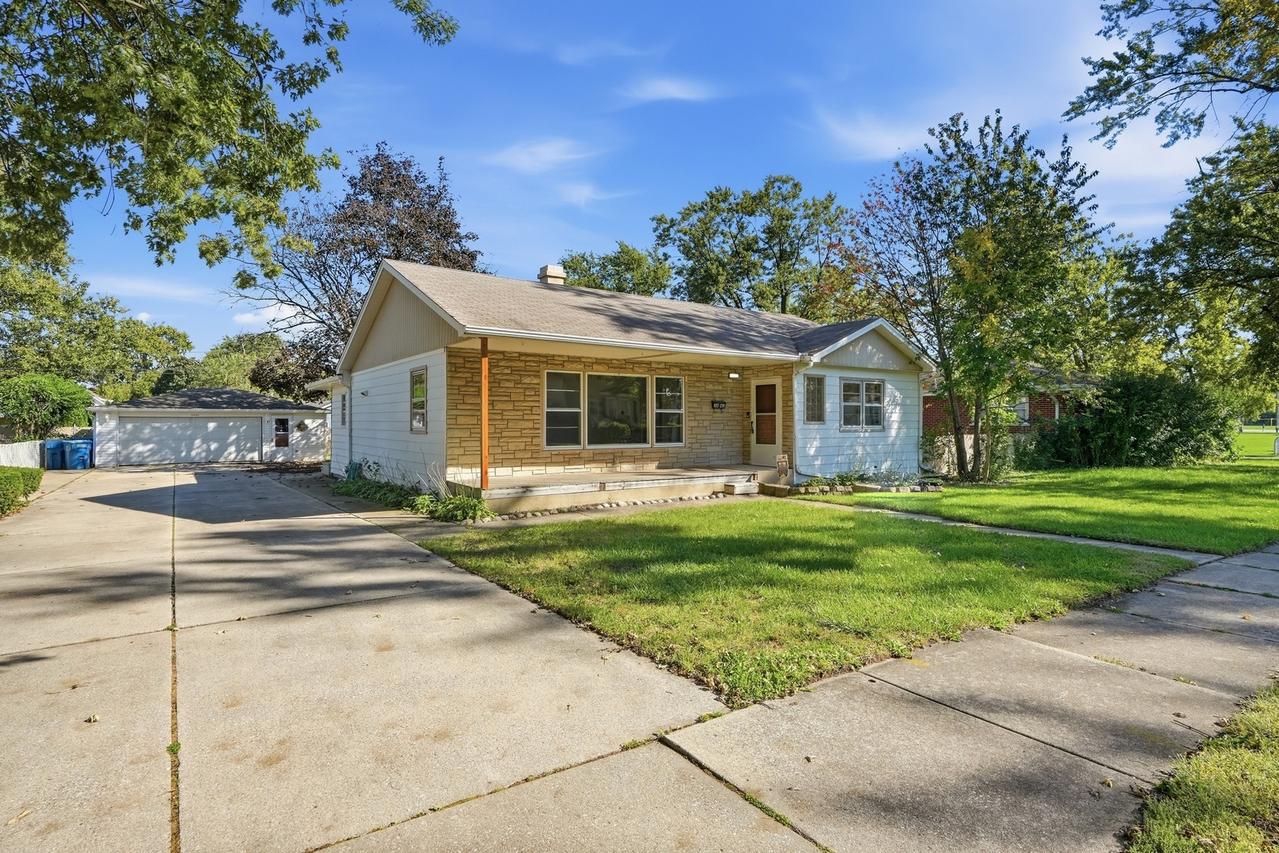 3443 Phillips Ave., Steger, IL 60475