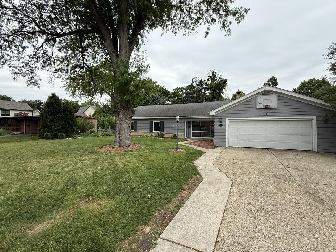117 E Elm St., Wheaton, IL 60189