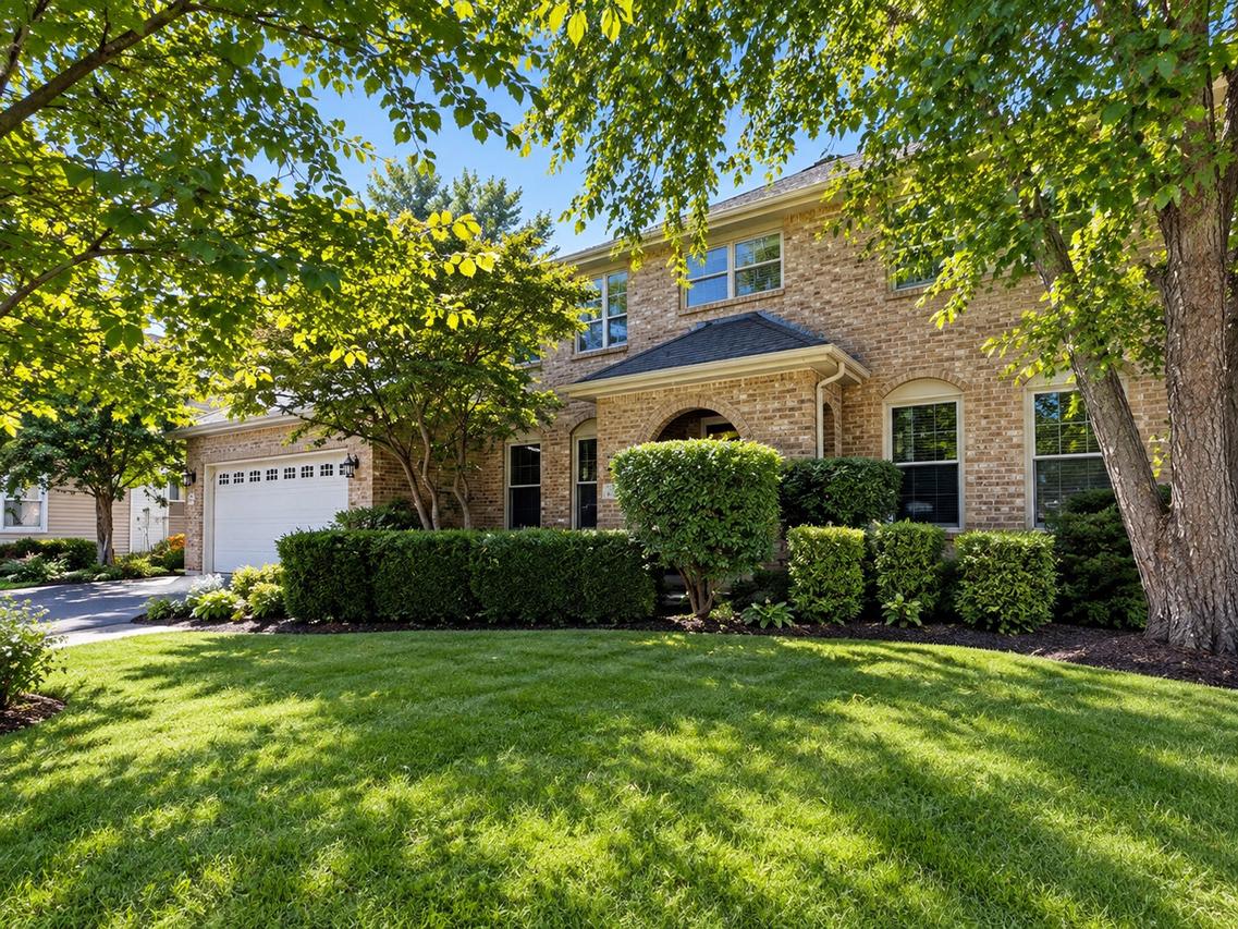2205 Brown Ct., Naperville, IL 60565