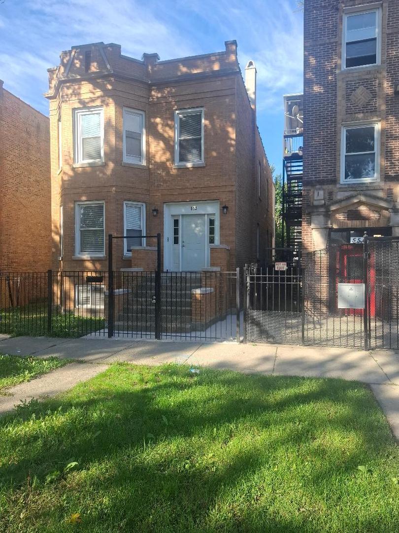 552 N Central Park Ave., Chicago, IL 60624