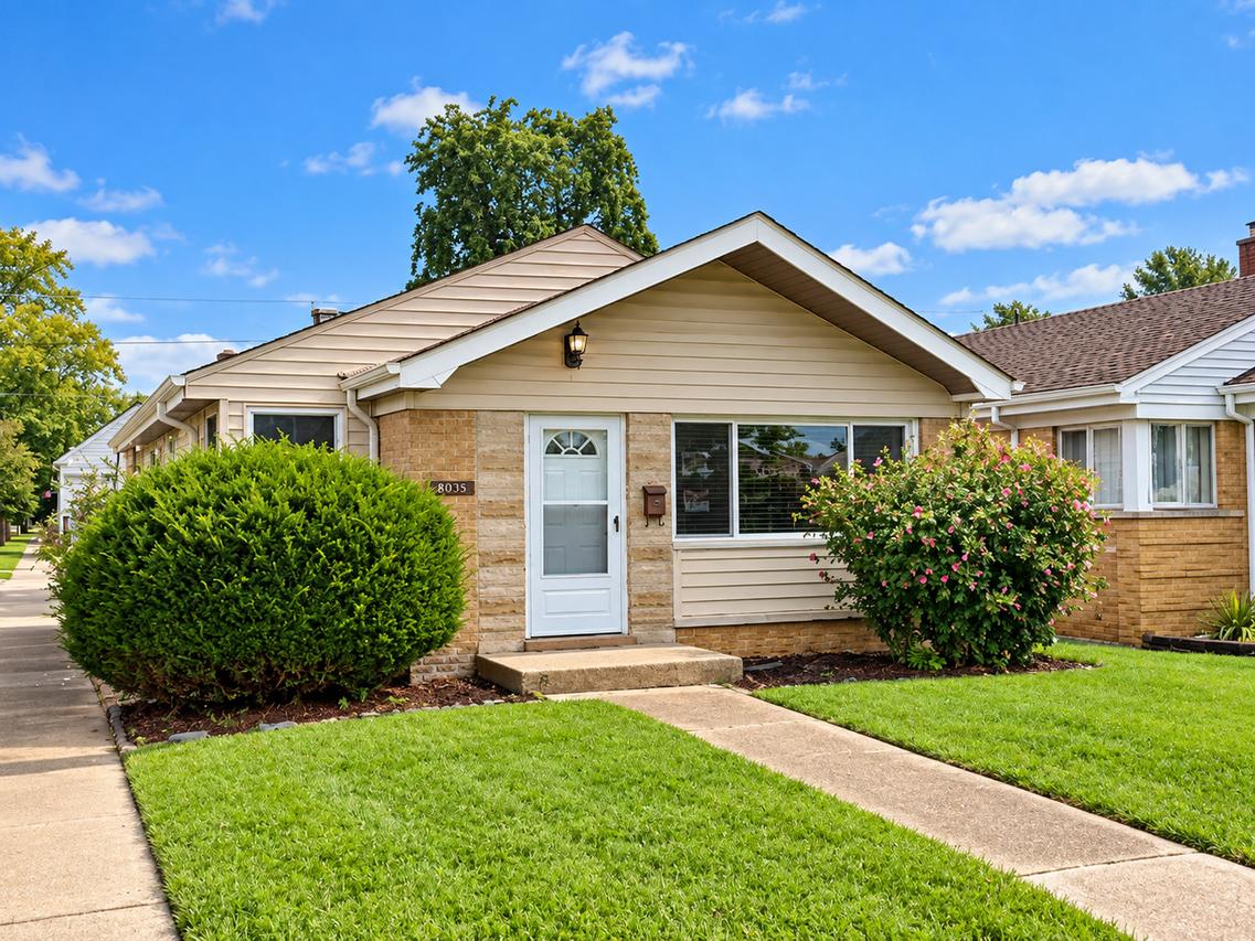 2028 Desplaines St., Blue Island, IL 60406