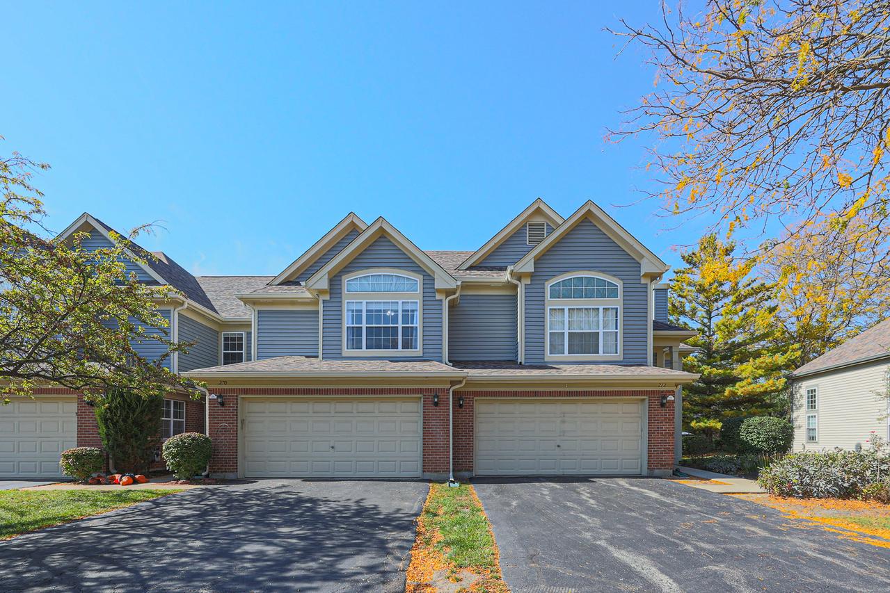 270 Manor Dr., Buffalo Grove, IL 60089