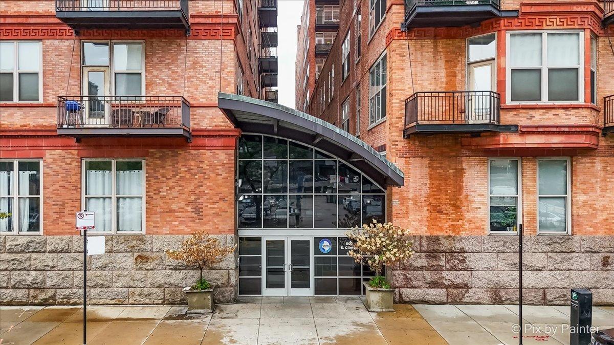 500 S Clinton St. #612, Chicago, IL 60607