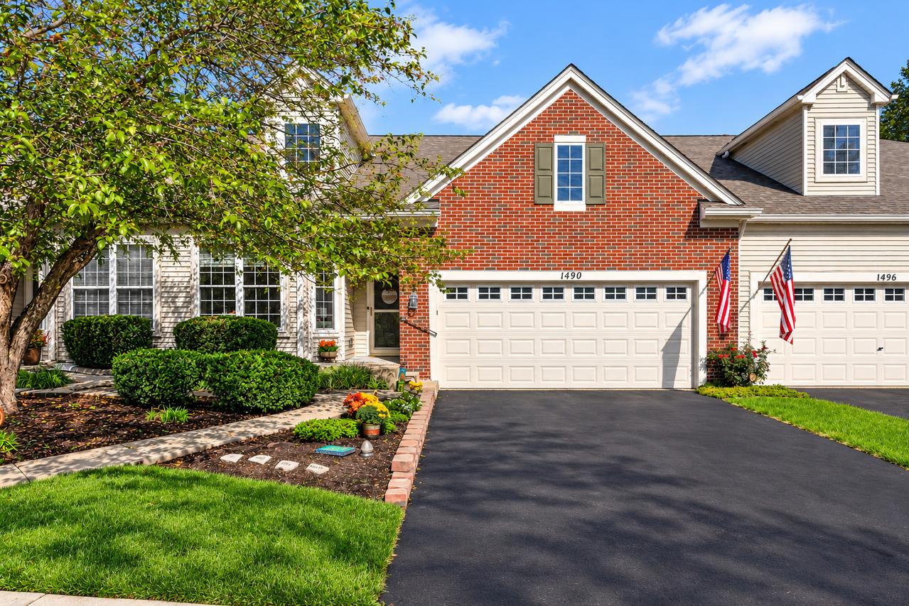 1490 Sedona Ave., Aurora, IL 60504