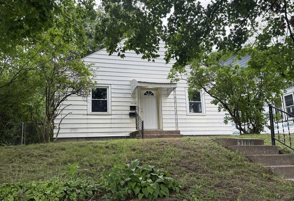 [Address Hidden by Seller], Rock Island, IL 61201
