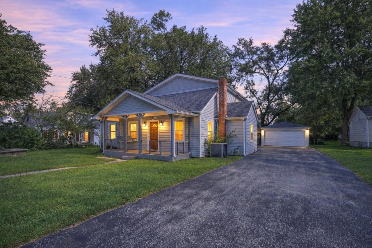 17853 Bock Rd., Lansing, IL 60438