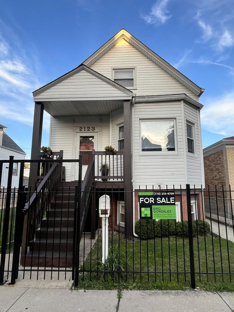 2123 N Karlov Ave., Chicago, IL 60639