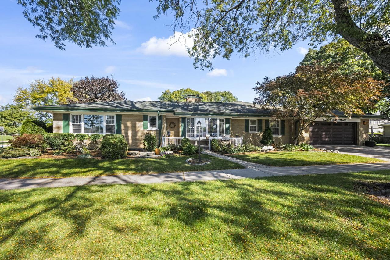 523 We Go Tr., Mount Prospect, IL 60056