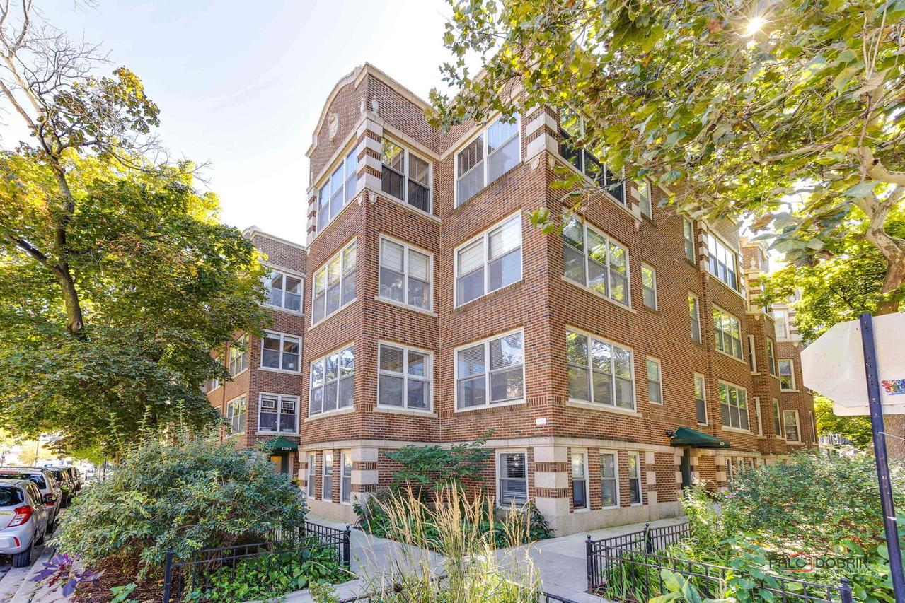 1219 W Rosemont Ave. #3, Chicago, IL 60660