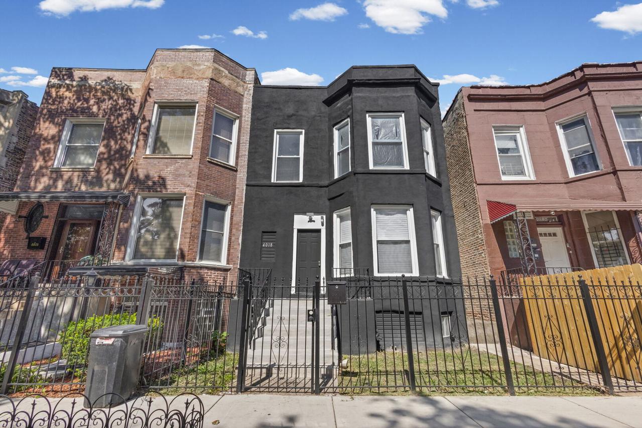 4018 W Polk St., Chicago, IL 60624