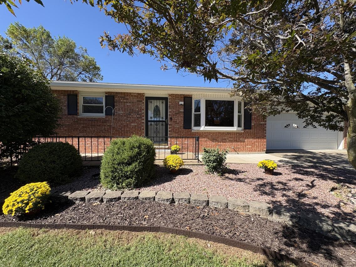 2310 Mary Ln., Quincy, IL 62305