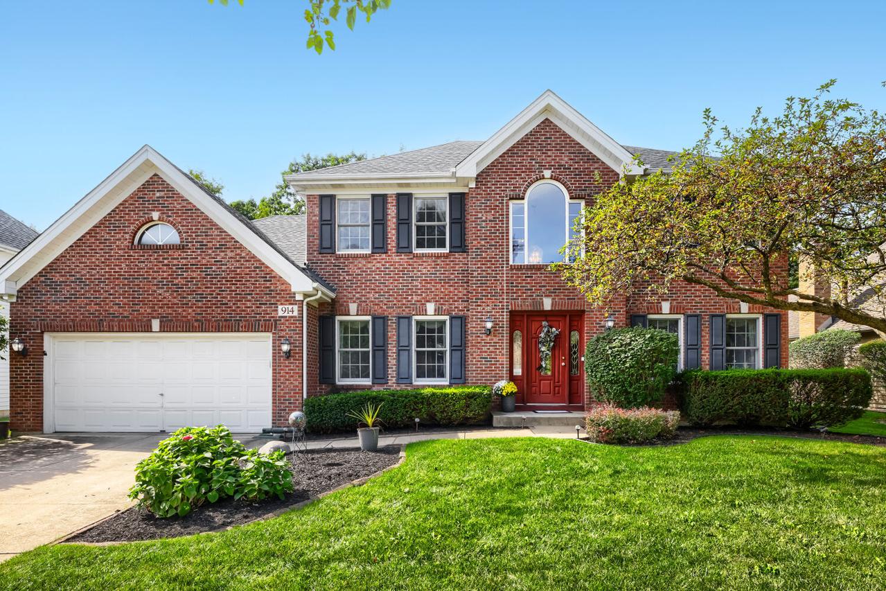 914 Willow Creek Rd., West Chicago, IL 60185