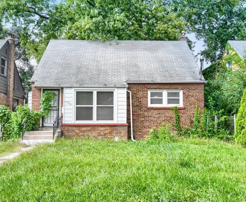 1530 Forest Ave., Calumet City, IL 60409