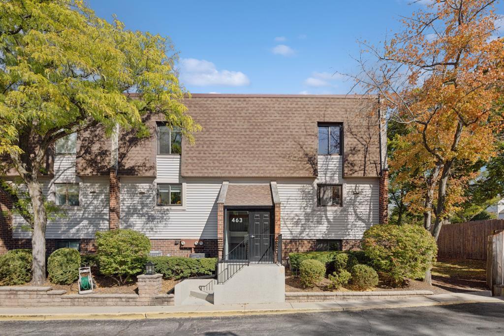 463 Elm St. #1H, Deerfield, IL 60015