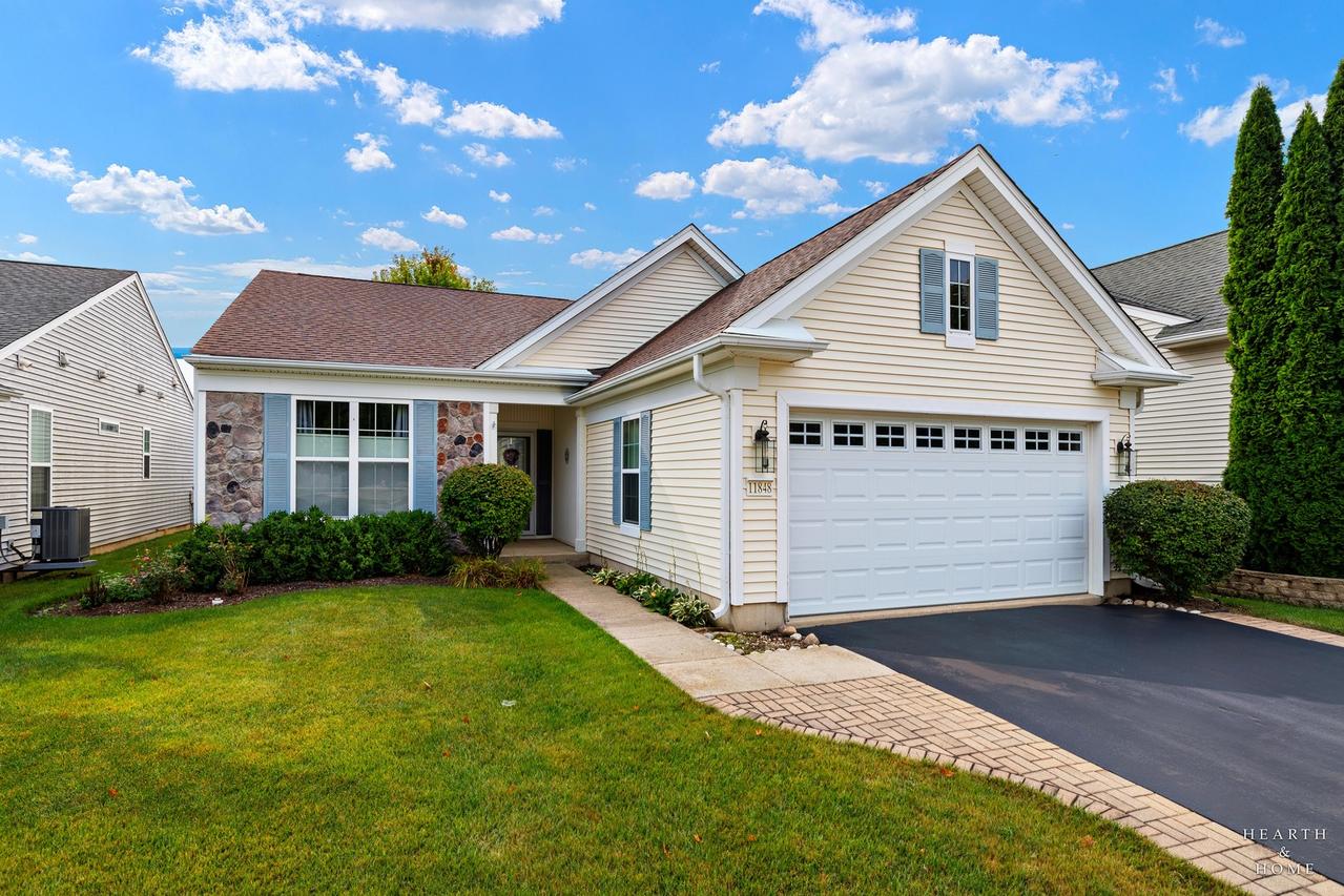 11848 Chatfield Crossing, Huntley, IL 60142