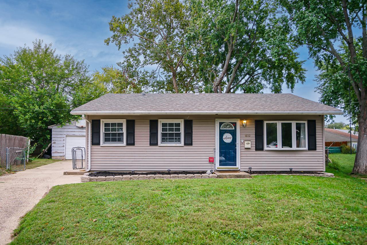 1612 Koch St., Pekin, IL 61554