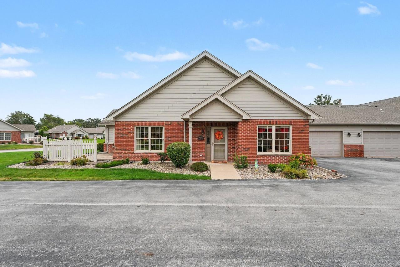 18611 Villa Ct., Lansing, IL 60438