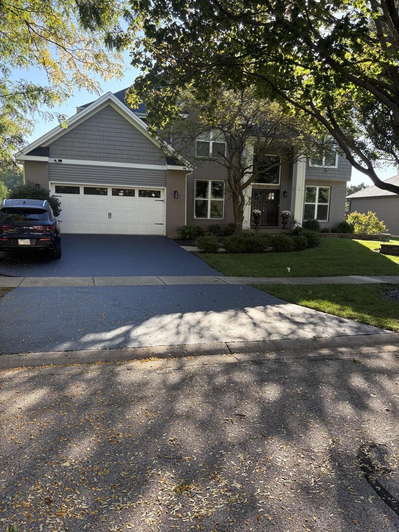 2559 W Walnut Ave., Geneva, IL 60134