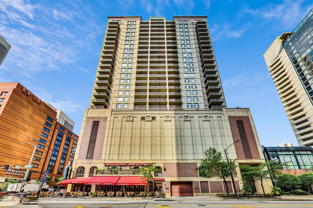 630 N State St. #2109, Chicago, IL 60654
