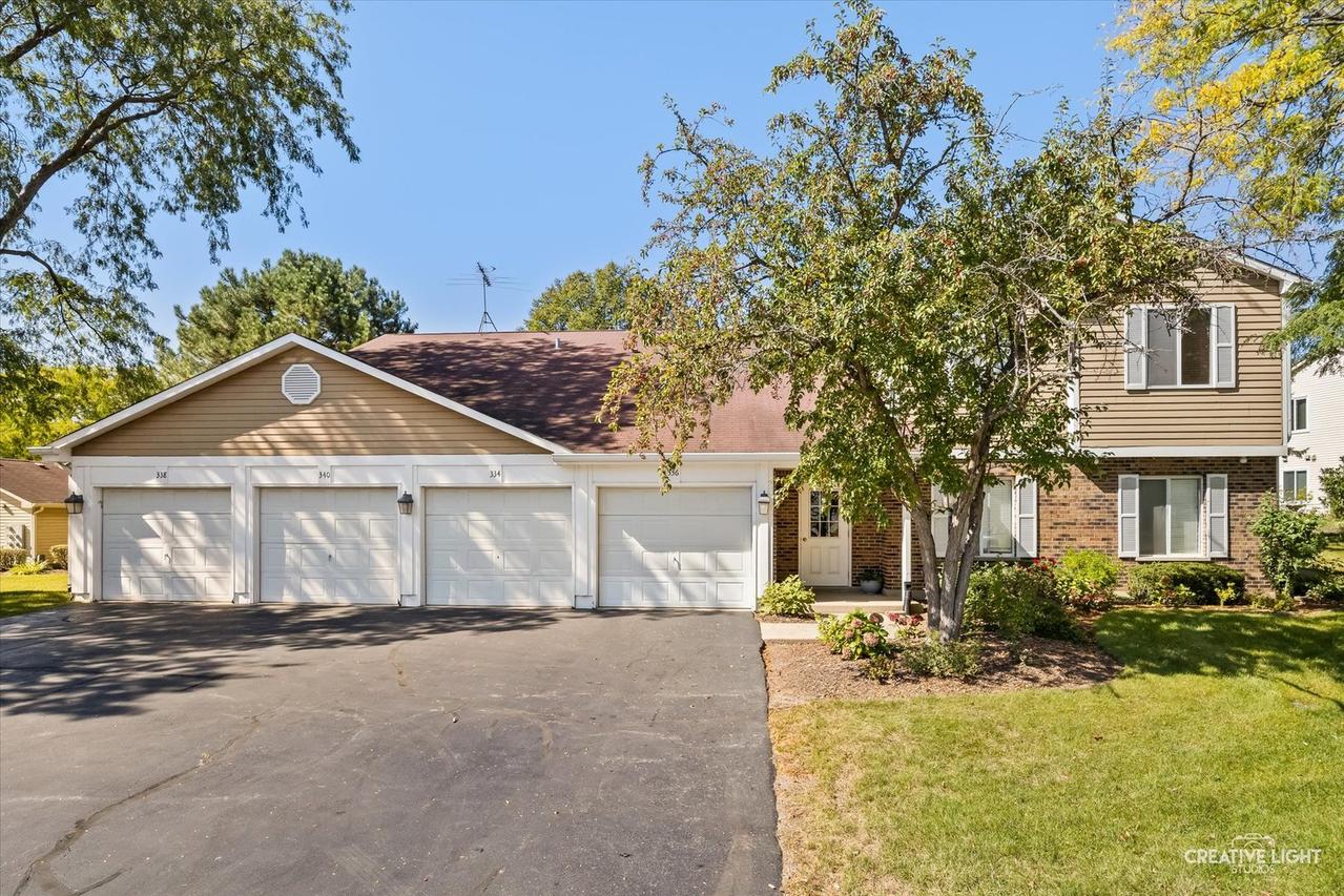 336 Sandpebble Ln., Aurora, IL 60504