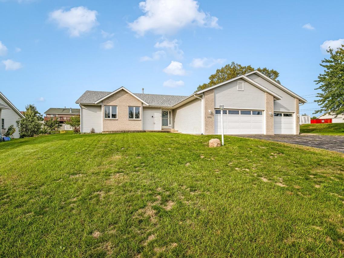 5394 Painted Pony Ln., Loves Park, IL 61111