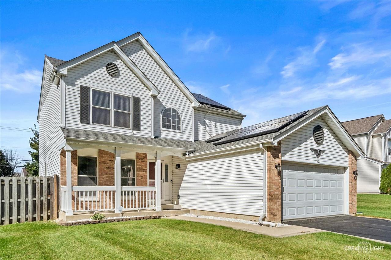 624 Jenna Dr., South Elgin, IL 60177