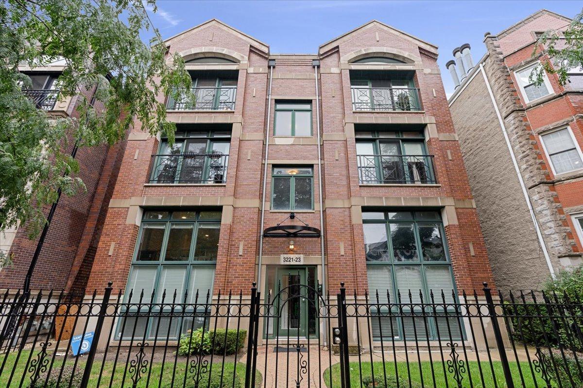 3223 N Clifton Ave. #3N, Chicago, IL 60657