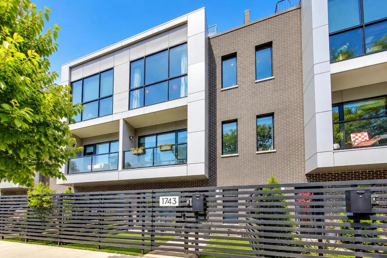 1743 N Winnebago Ave., Chicago, IL 60647