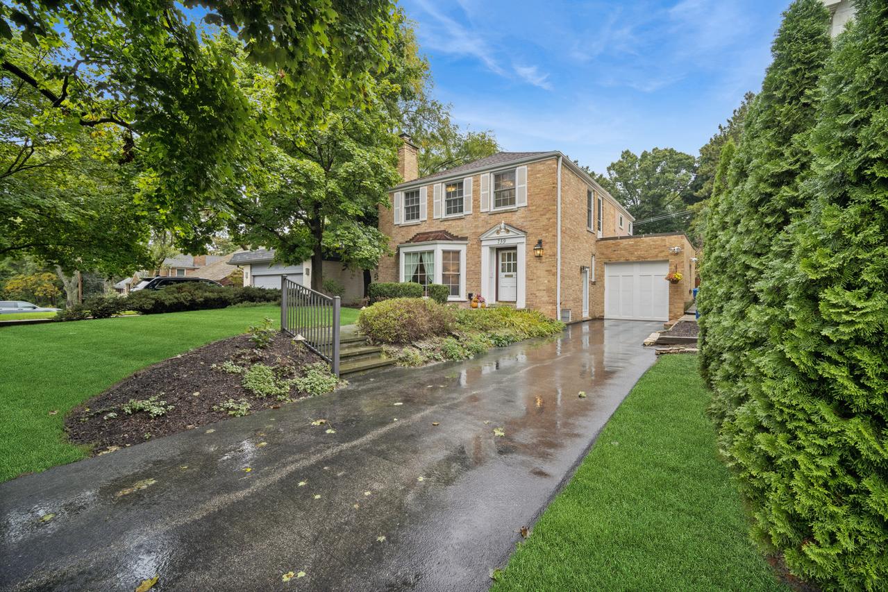 739 Marion Ave., Highland Park, IL 60035