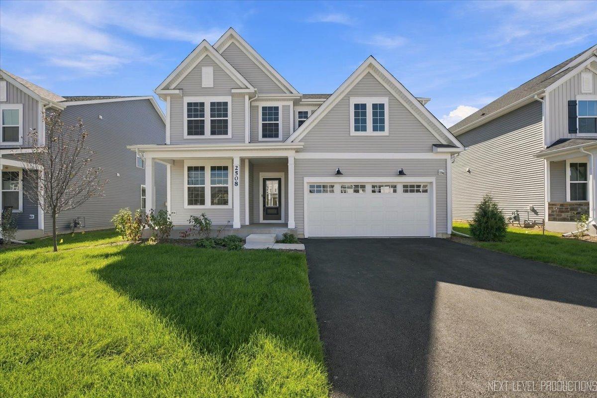 2508 Lawlor Ln., Naperville, IL 60564